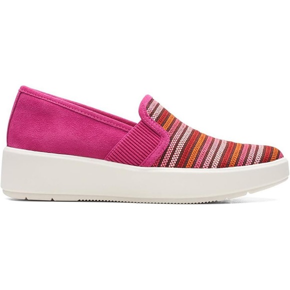 Clarks Collection Double Gore Slip-Ons Layton Petal Fuchsia women's - Picture 3 of 3